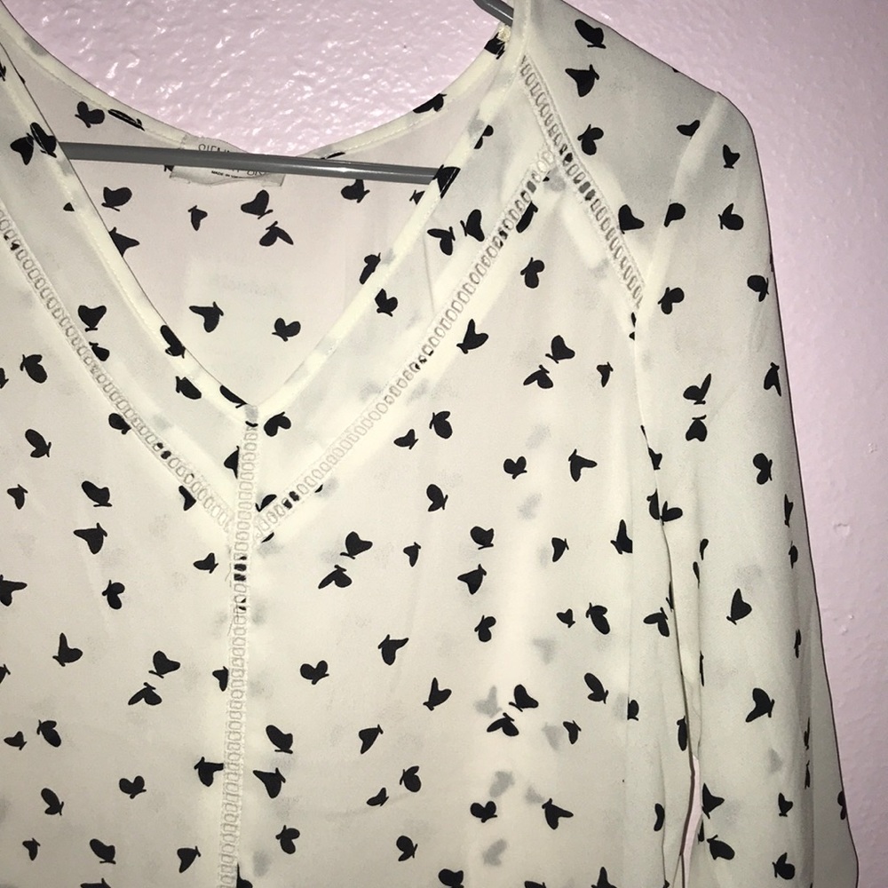 NWT!  Flowy blouse